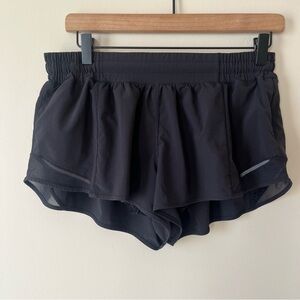 Lululemon Hotty Hot Short II 2.5" Black W7ARKR Size 10